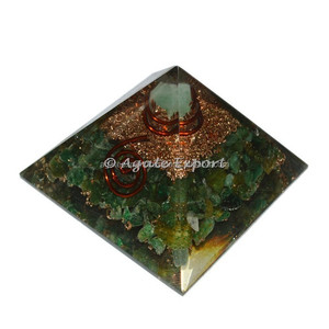Green <strong>Jade</strong> Orgone Pyramids with Green Point: Chovm <strong>Top</strong> Online Seller of Orogne Pyramids