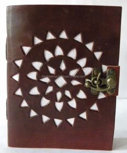 Indisches hand gefertigtes Notizbuch aus Cutwork-Leder mit Seitens chloss, glattes feines Recycling papier, ideal für den geschäftlichen Gebrauch