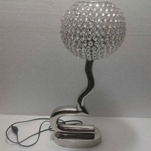 โคมไฟอลูมิเนียมคริสตัลทันสมัยพร้อมไฟ LED และรีโมทคอนโทรลสีดำประหยัดพลังงานสำหรับใช้งานในโรงแรม - Product Image 1