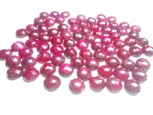พลอยทับทิมธรรมชาติย้อมสีคอรันดัม - Product Image 1