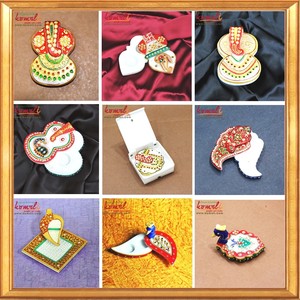 大理石の手描きの孔雀チョプラプージャタリクムホルダーインドの結婚式の好意 - Product Image 5