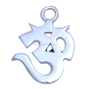 Şanslı OM Metal Charm kolye - Product Image 4