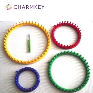 Charmkey多色pom pom maker缝纫和圆形针织工具塑料织机