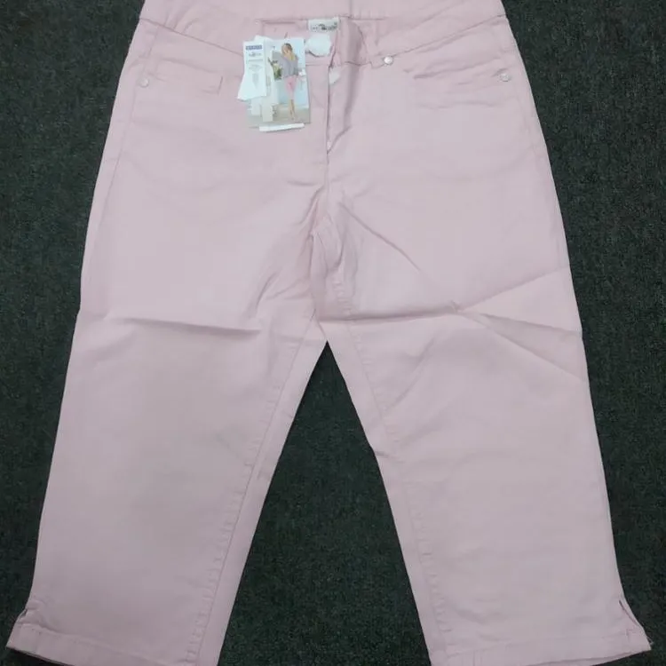 Marque Étiquettes Femmes Recadrée Droite Fit Dames Pantalons Capri Midi Enfilez L'été Coniques Pantalons Intelligents Bangladais Stock Beaucoup