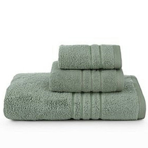 Kırmızı renk farklı boyutlarda yüz havlusu - Product Image 6