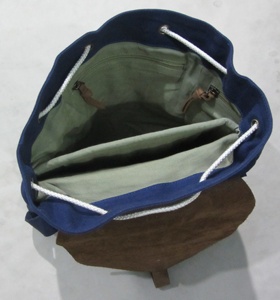 帆布和皮革背包 - Product Image 3