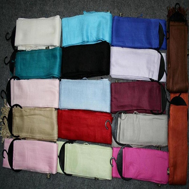 สีดำ