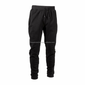 סט Trackacksuit לוגו מותאם אישית עבור גברים ונשים פרימיום איכות חומר נשם כושר וכושר ללבוש הזמנות בתפזורת