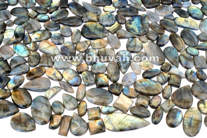 Labradorite commercial quality in bulk for resell
