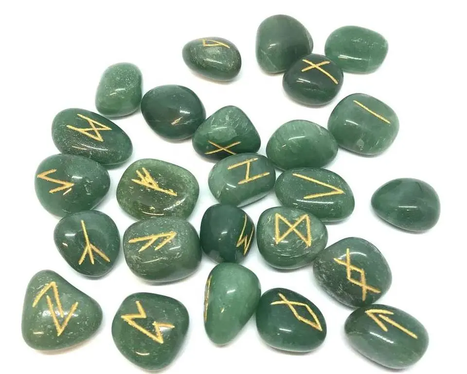 Juego de piedras de Runas de Aventurina verde con símbolo grabado del alfabeto Futhark Elder para piedra decorativa de equilibrio de Chakra