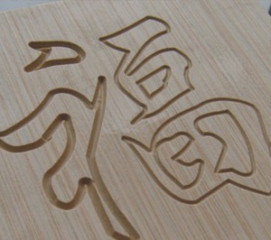 厂家供应数控路由器雕刻机数控 1325 1530 2030/cnc 路由器月轴/雕刻机机价格