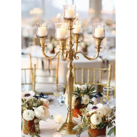Centrotavola per candelabri portacandele in oro per colonne di nozze festa in casa cena per feste e decorazioni per la tavola di eventi formali
