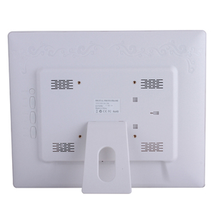 4:3画面のシンプルなプラグメモリ<span class=keywords><strong>USB</strong></span>キーと再生メディアリモコンHDテレビパネルを備えた16インチHDデジタルビデオプレーヤー