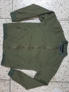 孟加拉国工厂制造库存批次/装运取消品牌廉价服装剩余男士拉链口袋，腰部和袖口有松紧带的短夹克