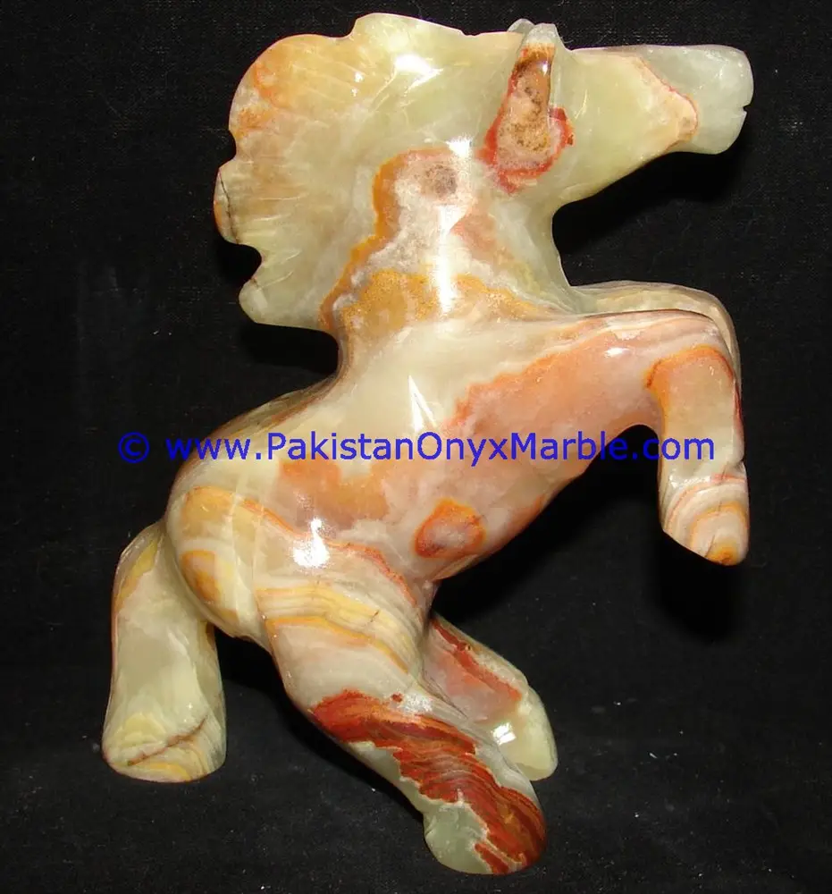 Белый Оникс Мраморная лошадь производитель и экспортер из пакистана