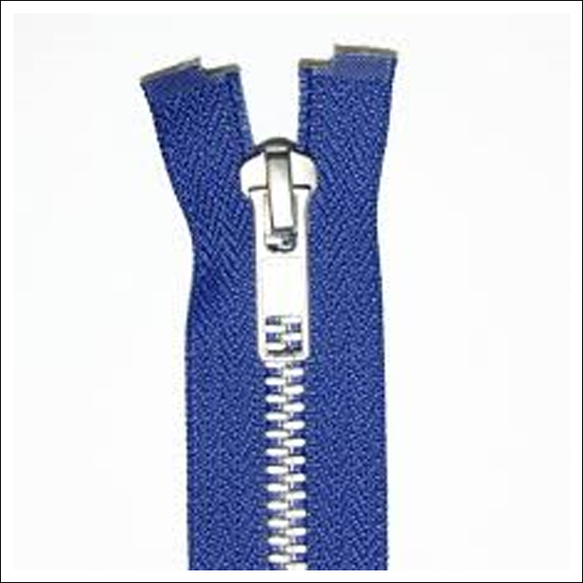 Bleu foncé