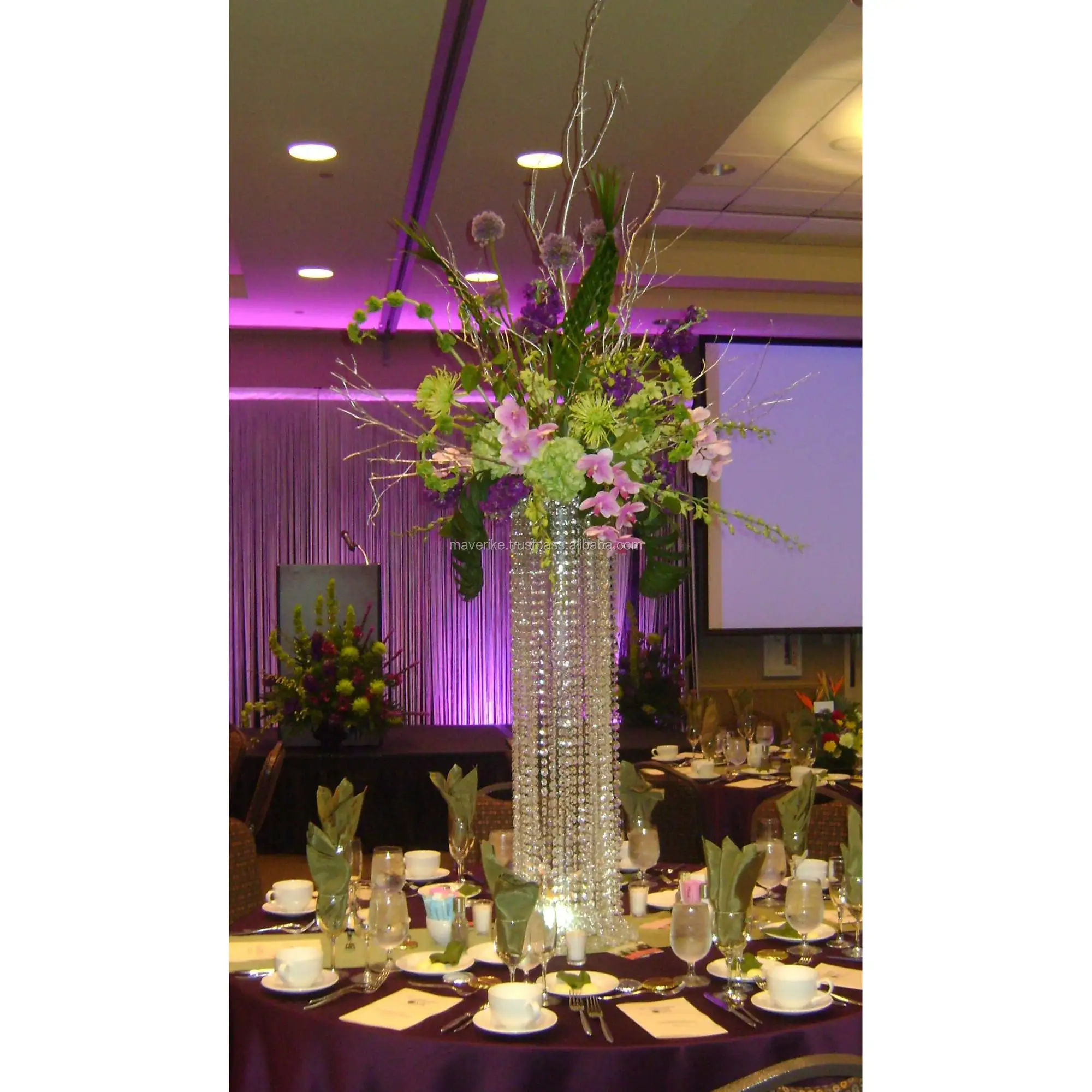 Хрустальные подвесные свадебные декоративные центральные вазы, высокие вазы для цветов, подставка для цветов для праздничных столов, Элегантные украшения оптом