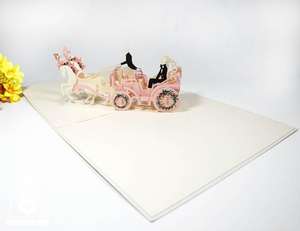 Partecipazione di Nozze con Carrozza Nuziale Pop-Up 3D, Design Personalizzato Artigianale con Intricato Taglio Laser - Product Image 6