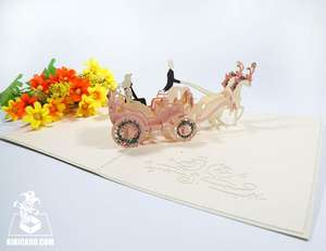 Partecipazione di Nozze con Carrozza Nuziale Pop-Up 3D, Design Personalizzato Artigianale con Intricato Taglio Laser - Product Image 2