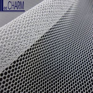 LCSH500 75D 43gsm 100% in poliestere morbido esagono da sposa tessuto a maglia abito e indumento per uso nuziale - Product Image 6