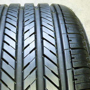 ยางยี่ห้อ 23X9 10 RIM 6 5 Linde คลิปยางแข็งถุงยางสีดํา OEM ที่กําหนดเองรถบรรทุกบรรจุยางสีออกแบบ CCC - Product Image 4