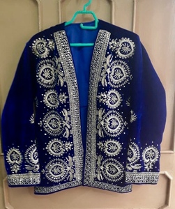 <strong>Blue</strong> <strong>Velvet</strong> Fabric Hand Embroidered Jacket
