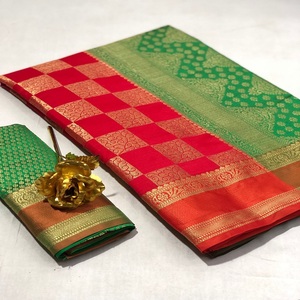 Tasarımcı jakarlı SAREE