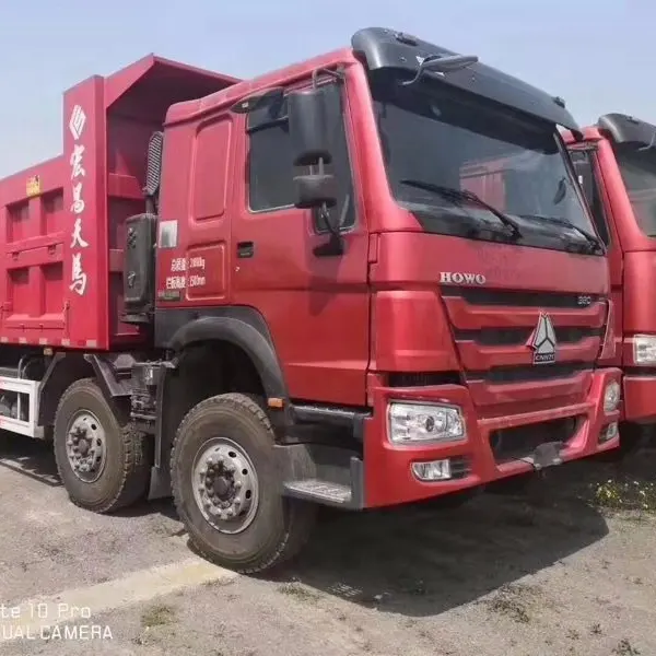 تستخدم Howo 8X4 عجلات الصين شاحنة قلابة