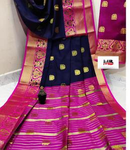 South Indian Style Saree with Contrast Matching Pallu with Low Price - Product Image 2