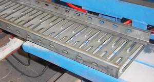金属板材加工用孔冲床 - Product Image 6