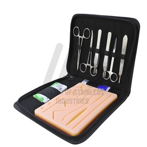 ชุดอุปกรณ์ผ่าตัด5ชิ้น,ชุดอุปกรณ์ผ่าตัดทำจากสเตนเลสสตีลพร้อมเคส - Product Image 1