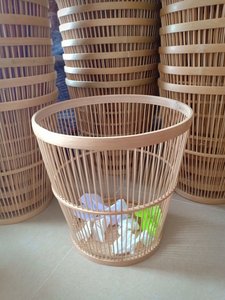 Slight Bamboo Recycle <strong>Bin</strong> Convenient Storage Waste <strong>Bin</strong> Natural Material for Environment Safe and Family Healthy