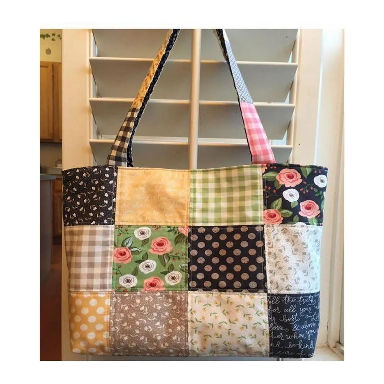 Bolsas de tela textil de retales hechas a mano, de tela reciclada, adecuadas para tiendas de accesorios de moda