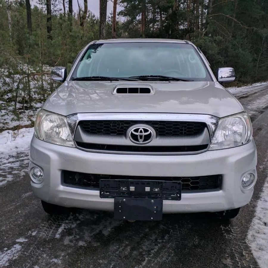 2011 YOTA HiLUX