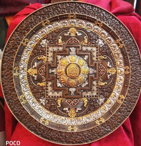 สีเหลือง