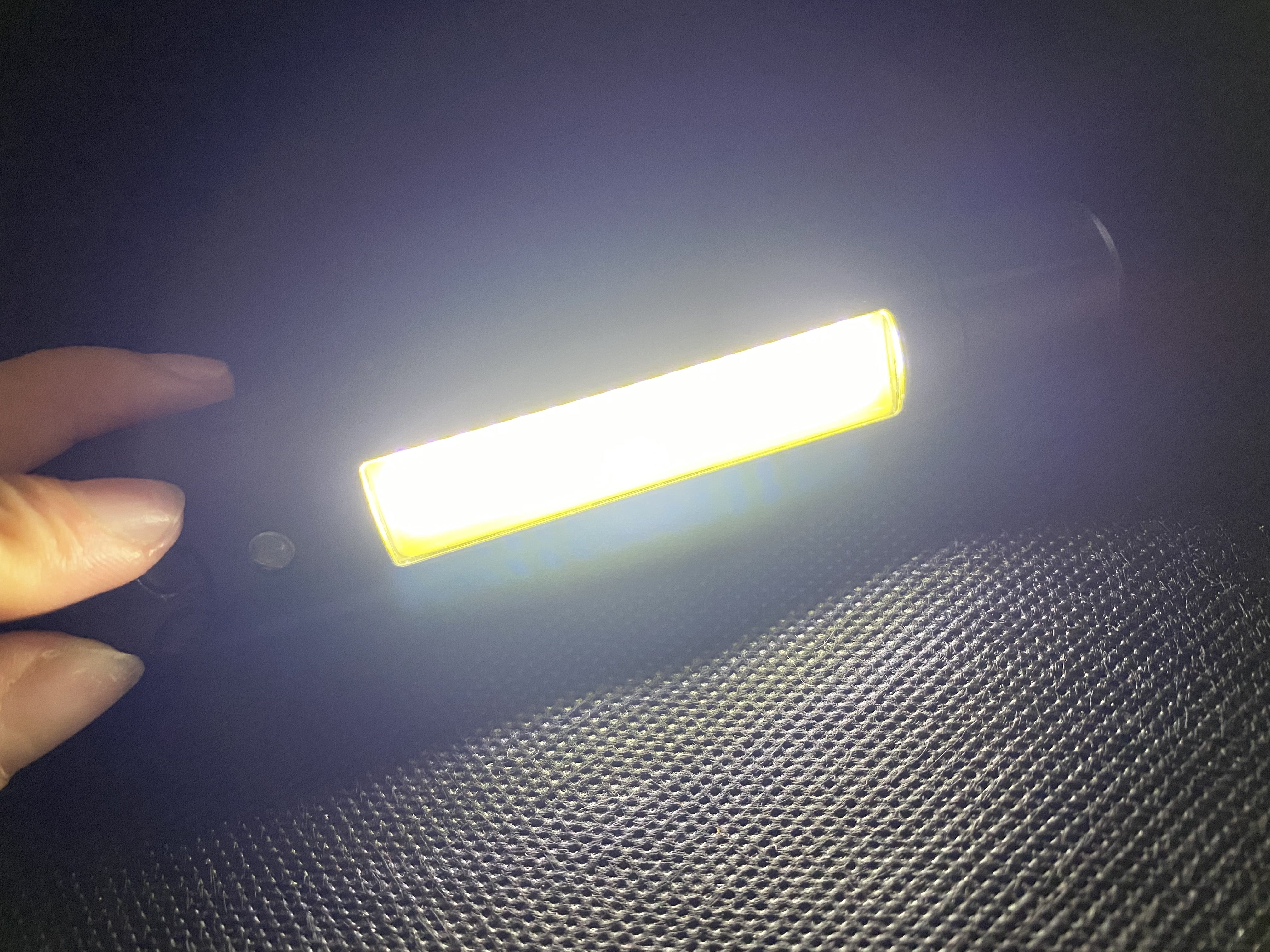 คูลไวท์