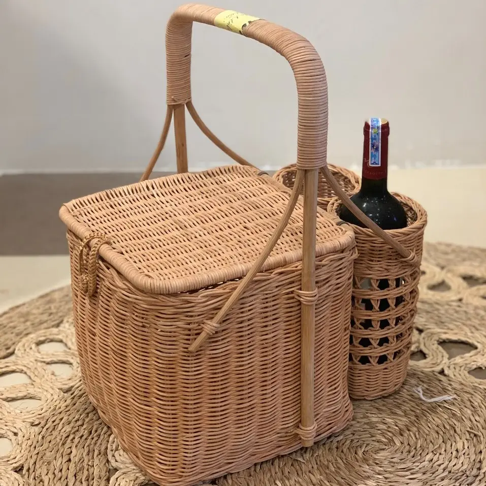 2021 Natural Wicker Rattan Wine and Picnic Basket