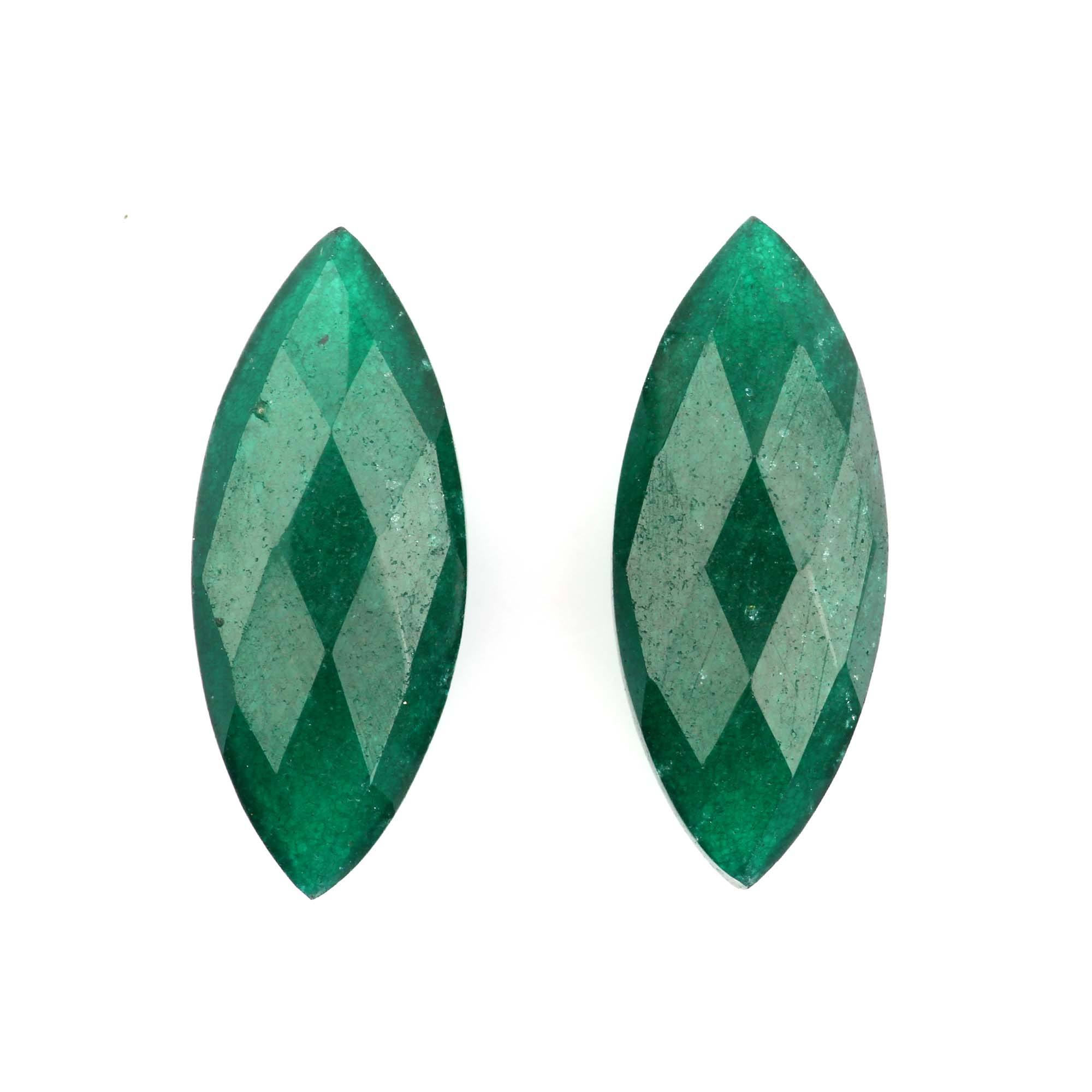 สีเขียว