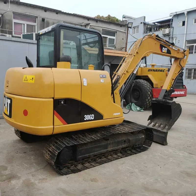 Used Cat 306 12 t excavators for sale in dubai