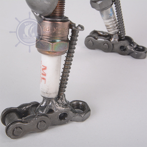 おもちゃロボットメタルソリッドメタルロボコップポーズ1-17L * 14W * 21H - Product Image 4