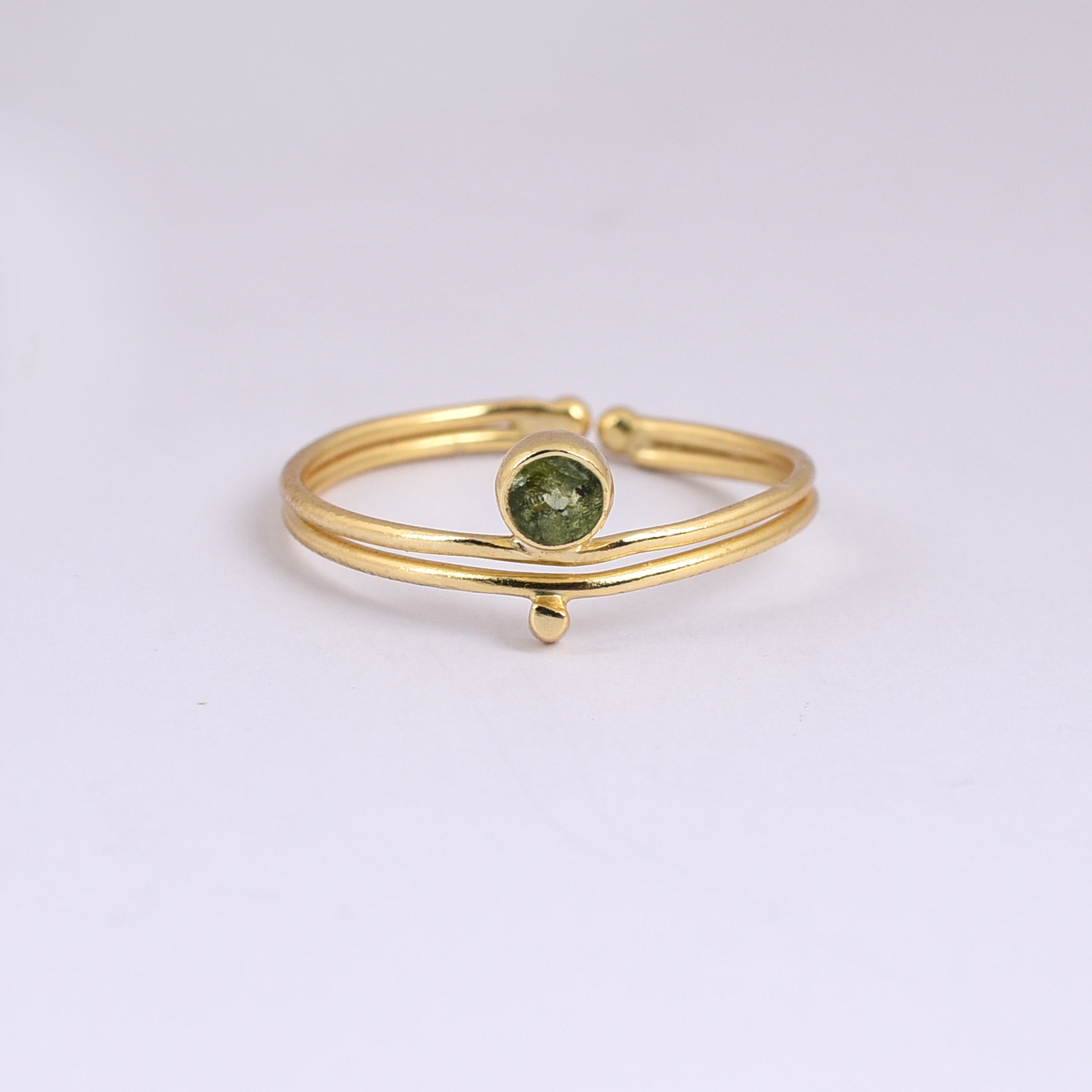 สีเขียว