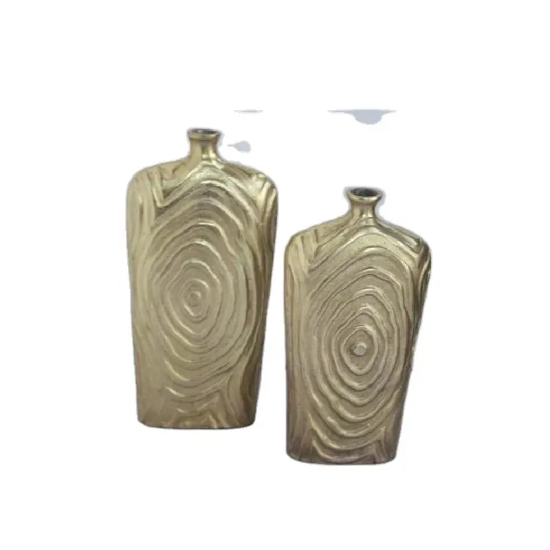 Cast Aluminium Vases in Brass Finish Can Also Be Made in Other Finishes Flower Vase for Home Decoration