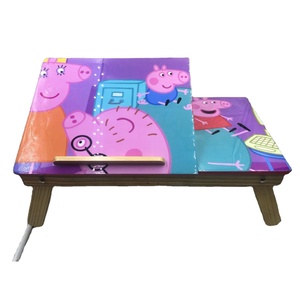Laptop <strong>Table</strong> <strong>for</strong> Home Working in Beautiful Design