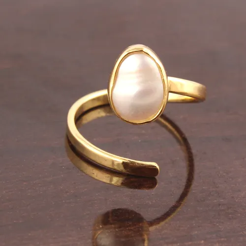 اللؤلؤ الطبيعي خاتم الأحجار الكريمة النحاس 24K مطلية بالذهب خاتم قابل للتعديل بوهيمية أنيقة اليدوية بيان الدائري مجوهرات للجنسين