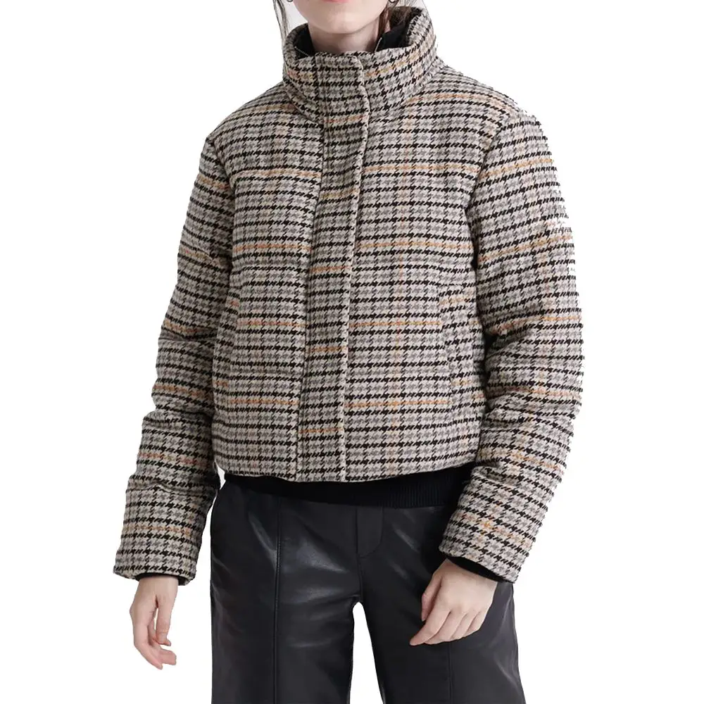 Son tasarım Puffer ceketler kadınlar için özel renk baskılı tasarım kapitone ceketler bayanlar için