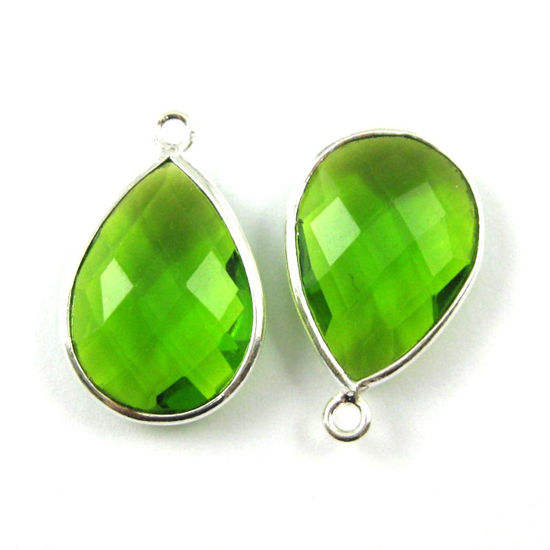 สีเขียว