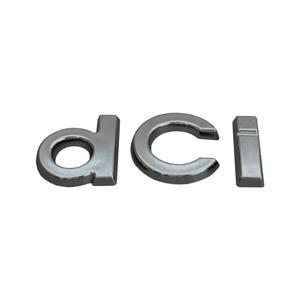 BSP583 krom dci rozet Monogram amblemi R.e.n.a.u.l.t Megane MK3; Clio MK4; D.a.c.i. Bir toz bezi - Product Image 1