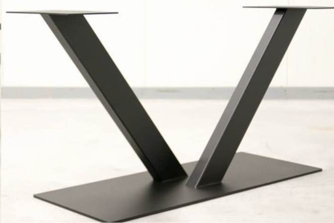 Dining Table leg2