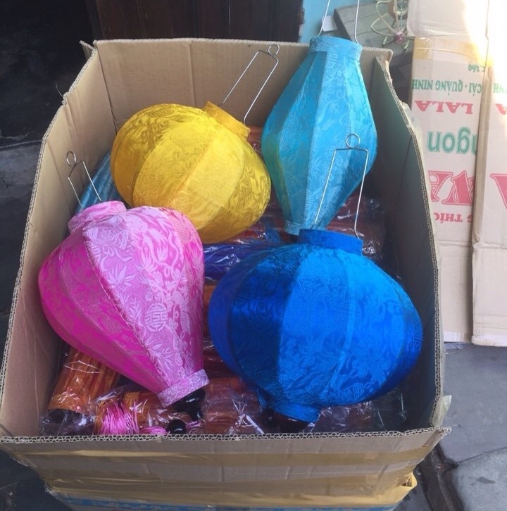 สีฟ้า