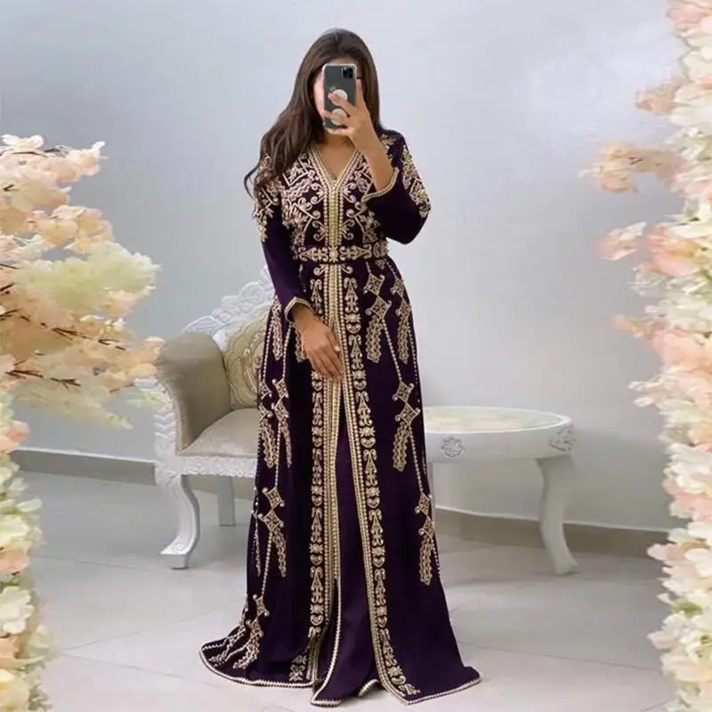 Stunning Purple Dubai Arabic Evening Dresses Beaded Long Sleeve Moroccan Kaftan Evening Gown Muslim Prom Dresses